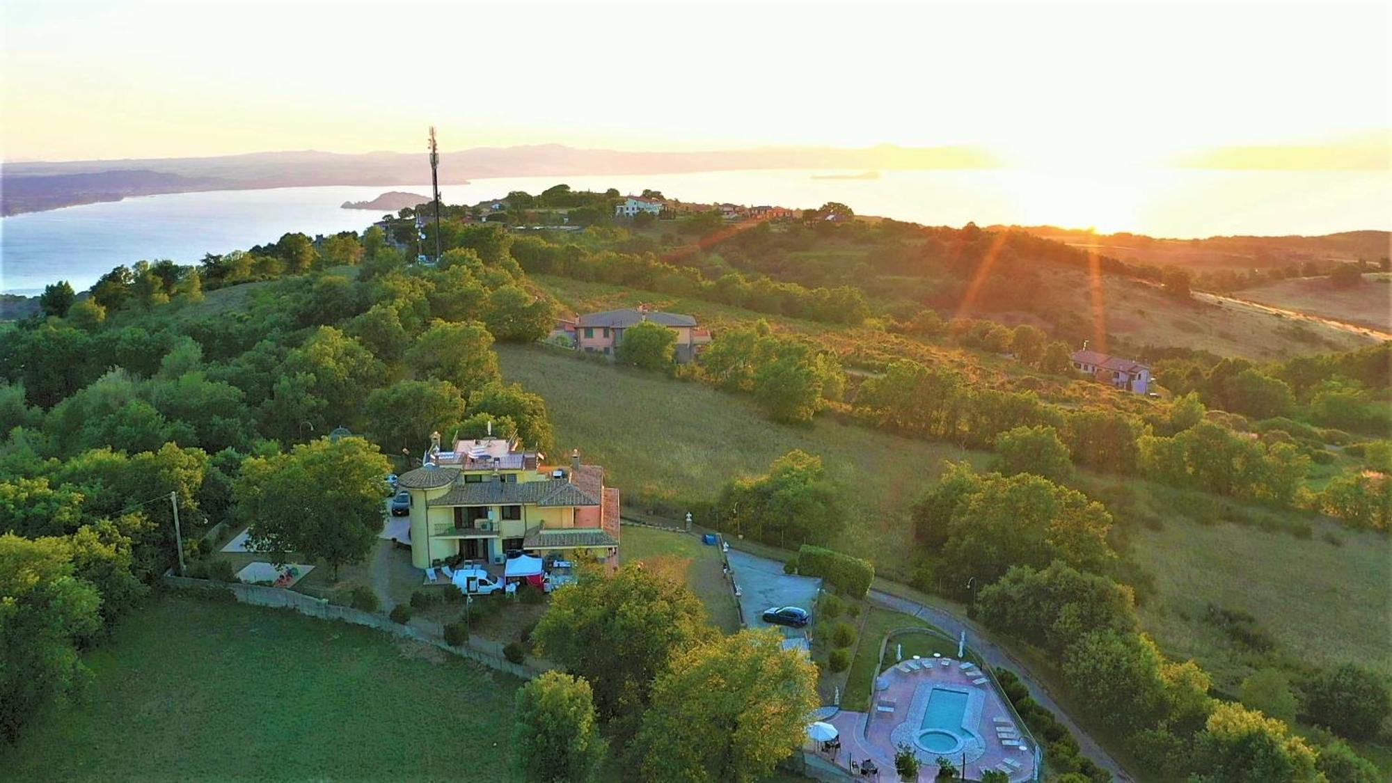 I Gigli Del Belvedere Монтефьясконе Экстерьер фото